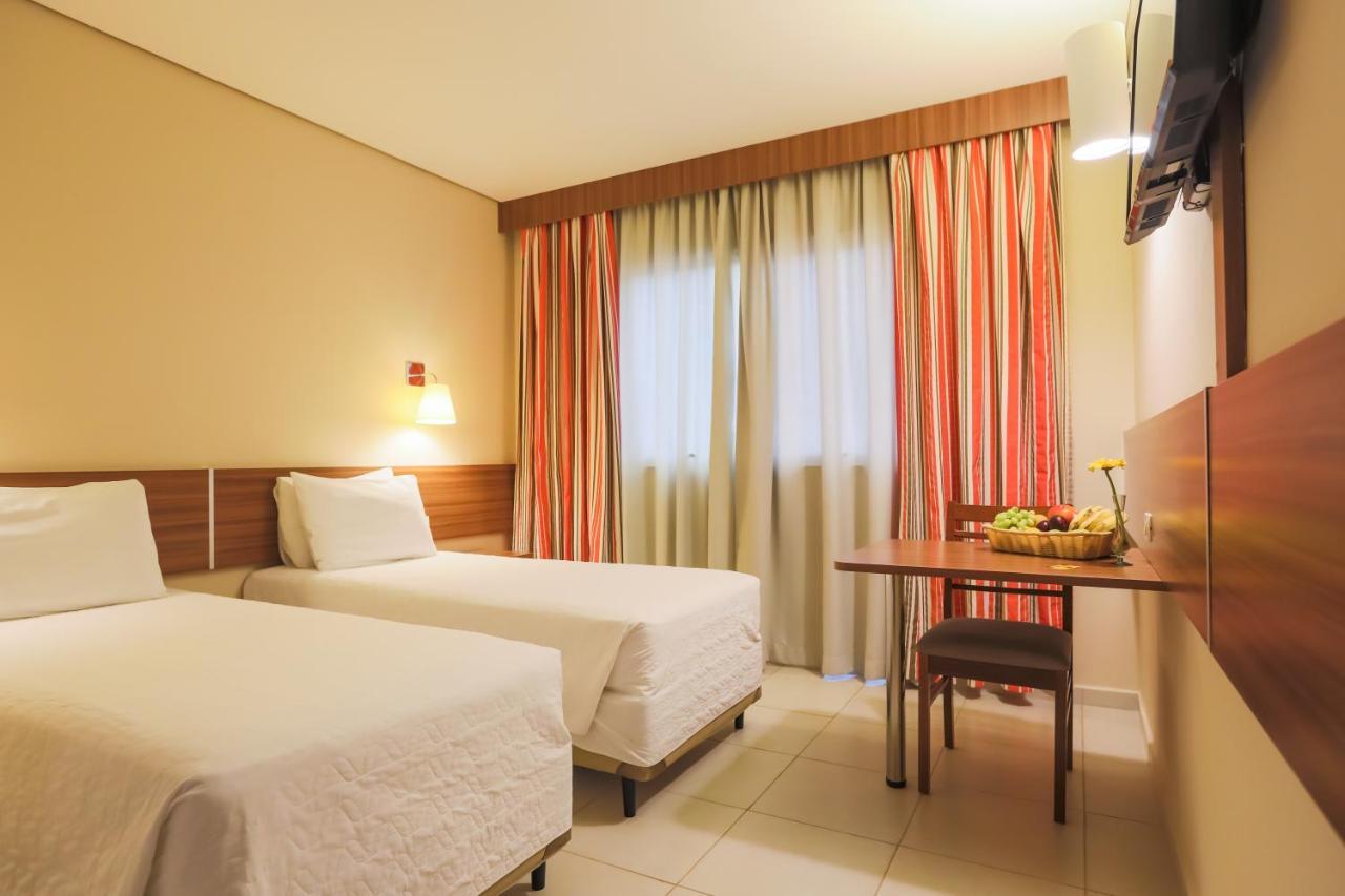 Comfort Hotel Salto Salto  Exterior photo